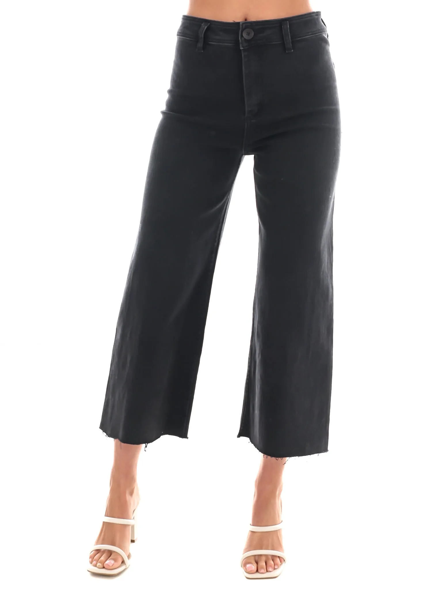 A Better Place Cropped Straight Leg Jeans