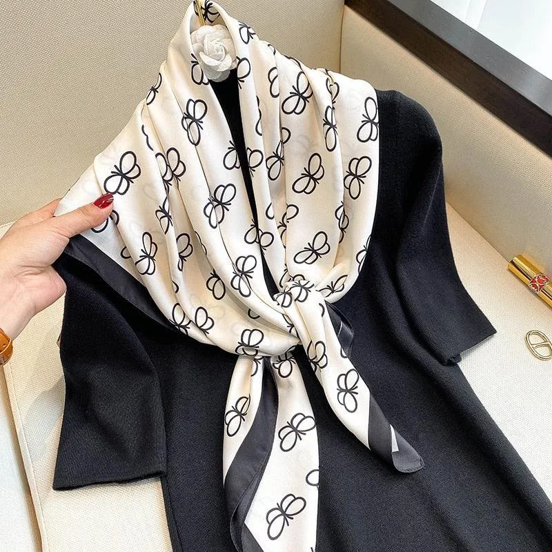 Elegant 90x90cm Silk-Feel Scarf for Women - Luxurious and Versatile Accessory