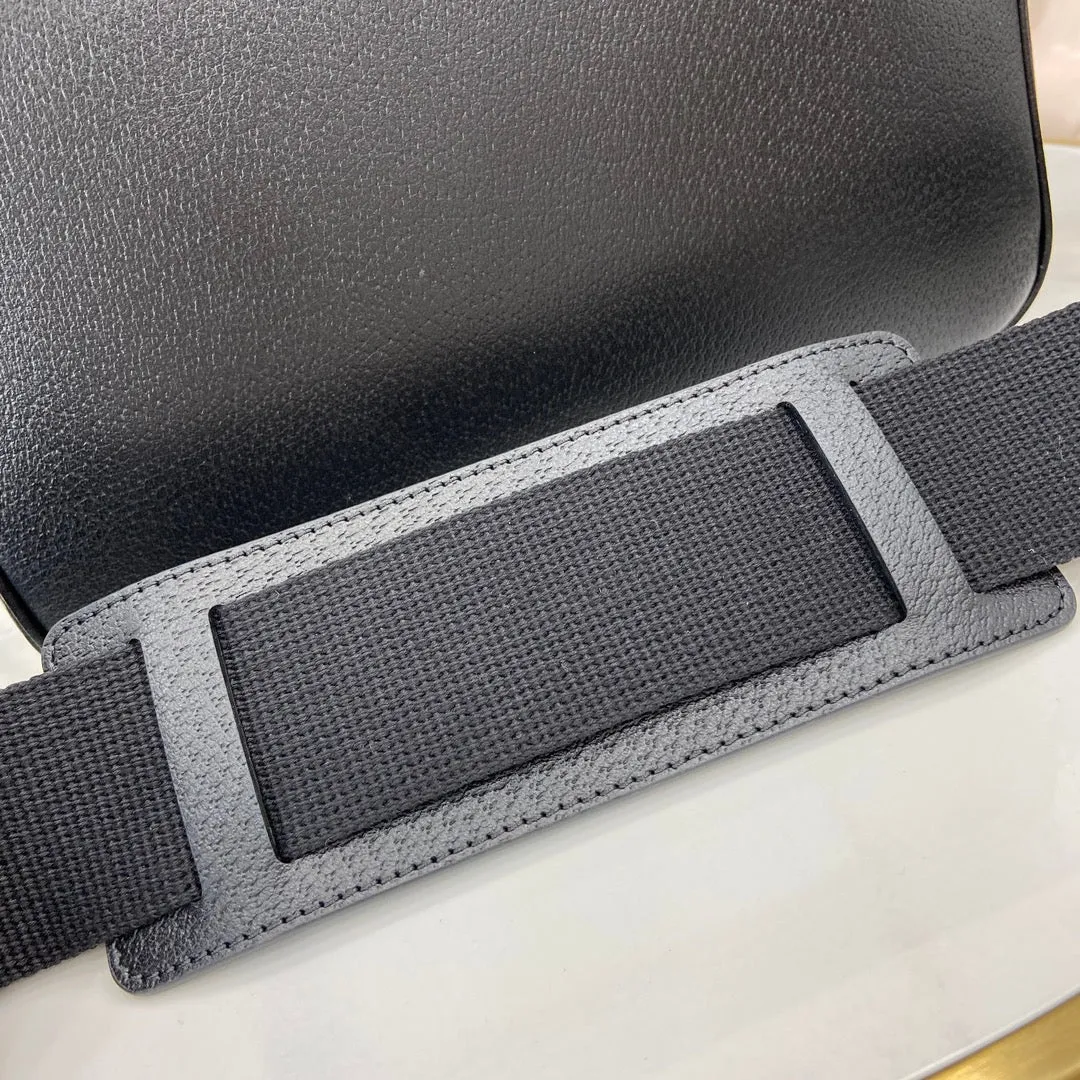 Luxury Fashion GG Supreme 795459