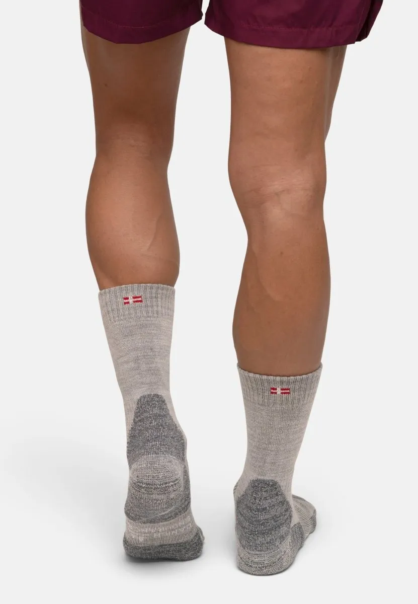 MERINO WOOL HIKING SOCKS
