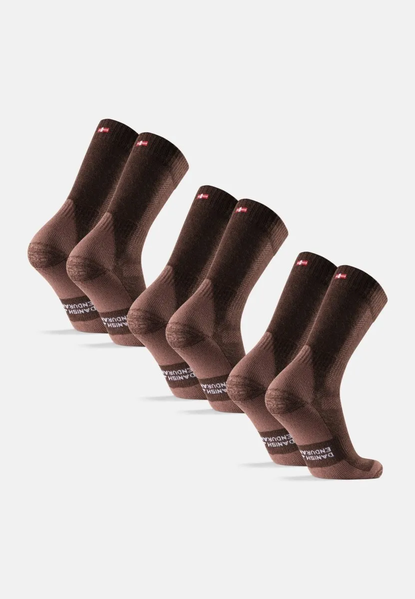 MERINO WOOL HIKING SOCKS
