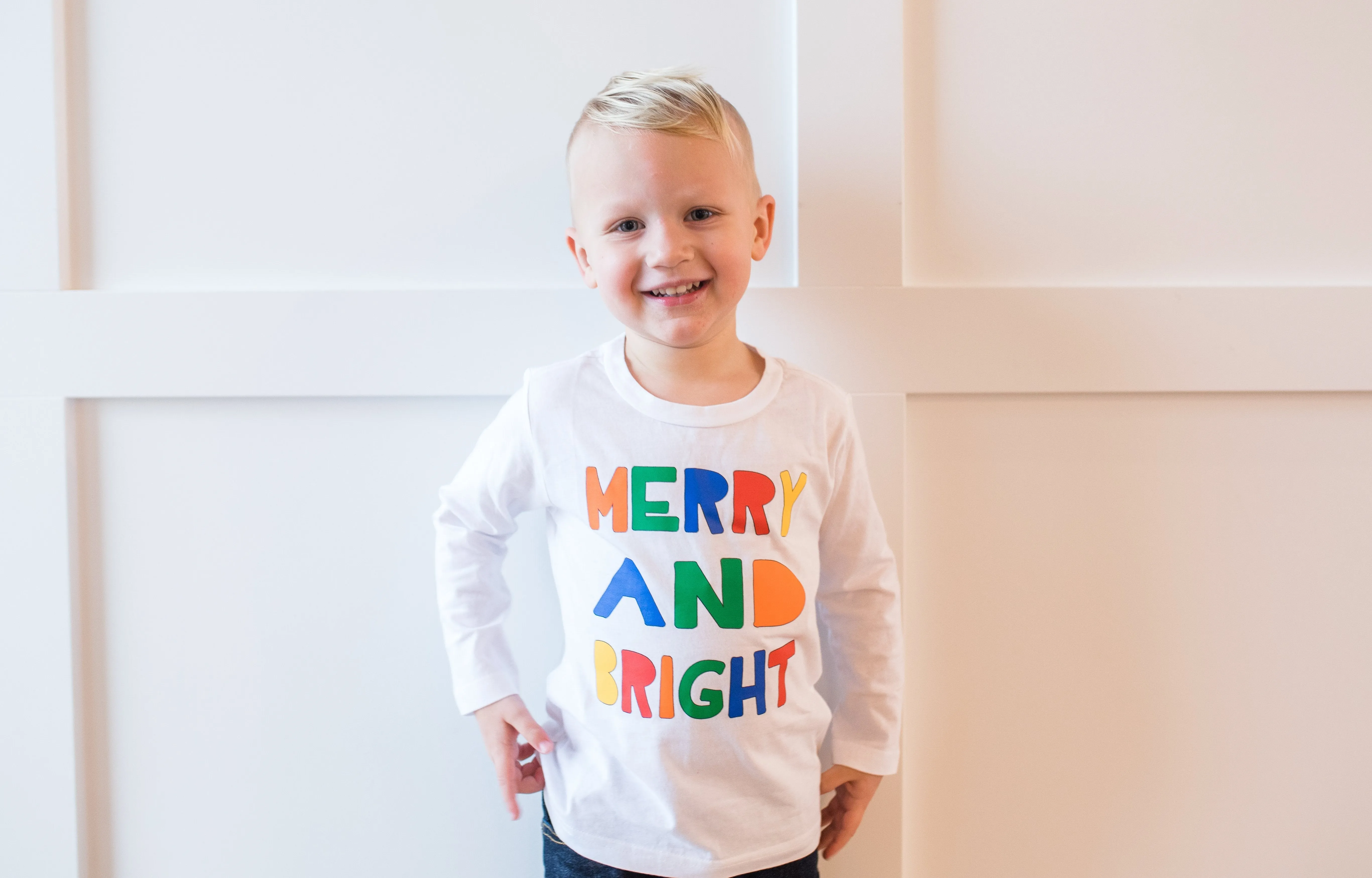 Merry & Bright | White Tshirt
