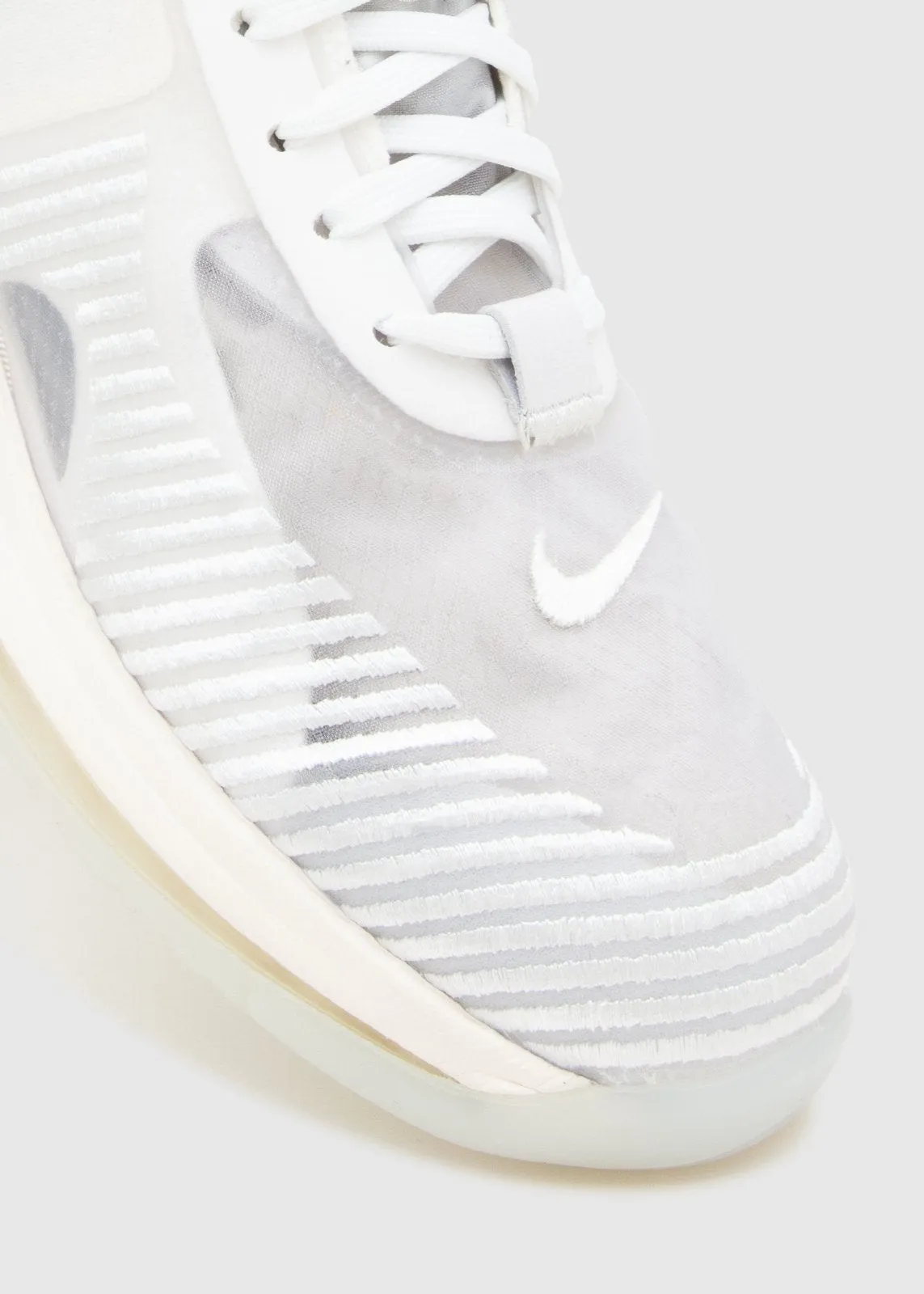 NIKE X JOHN ELLIOTT: LEBRON X JOHN ELLIOTT ICON [WHITE]