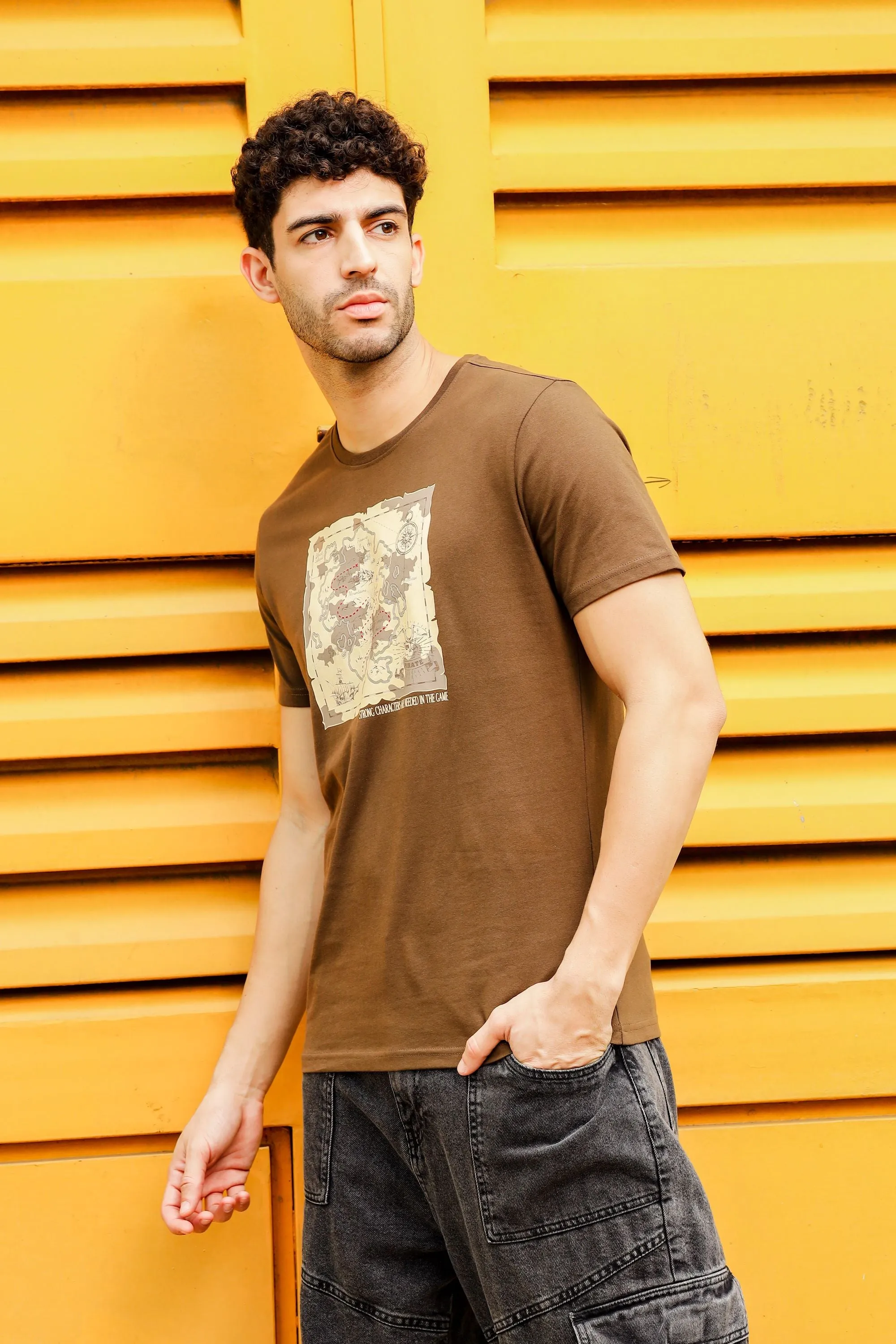 Round Neck T-Shirt - Comfortable Graphic Print