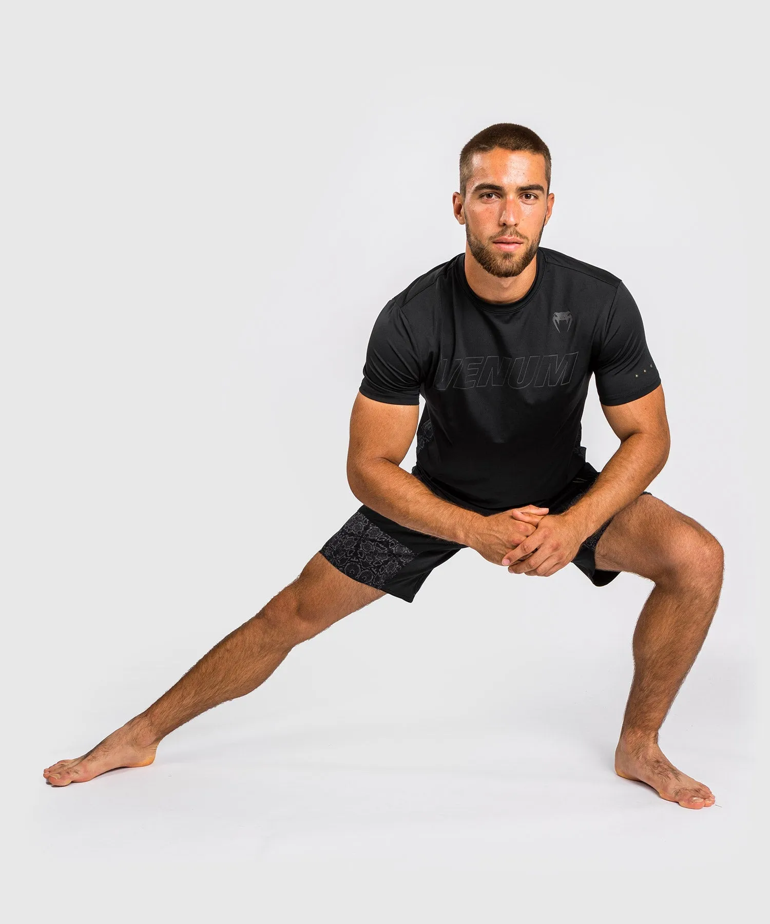 Venum Classic Evo Dry Tech T-Shirt - Black/Black Reflective