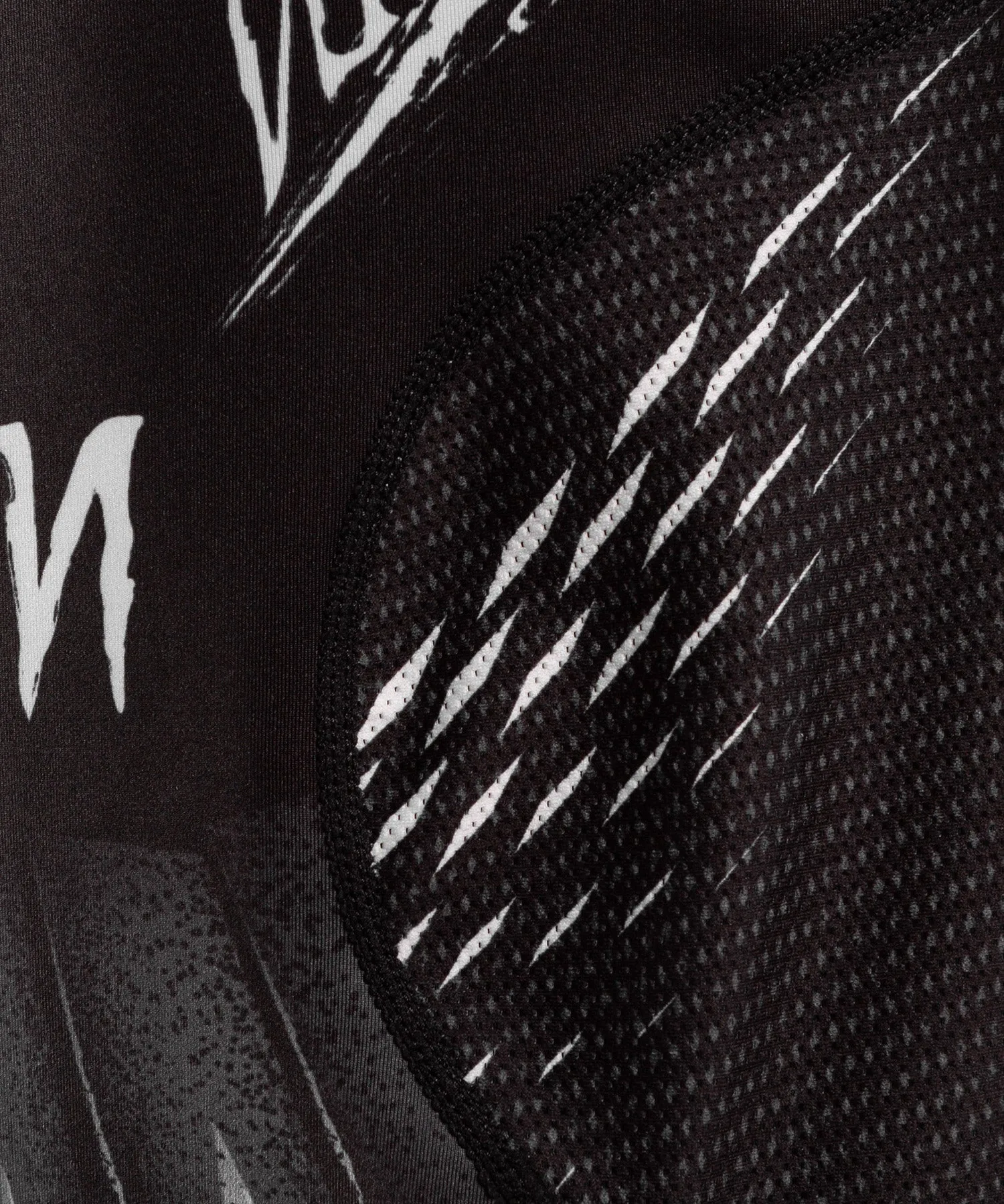 Venum GLDTR 4.0 Dry Tech T-shirt