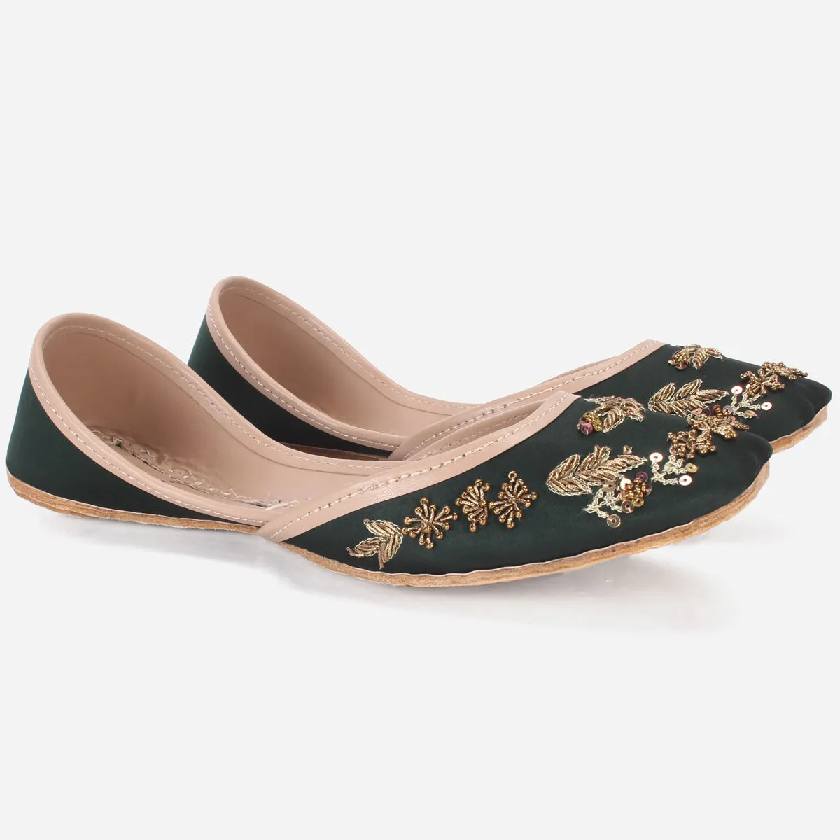 Women "KANYE" Decorated Leather Khussa